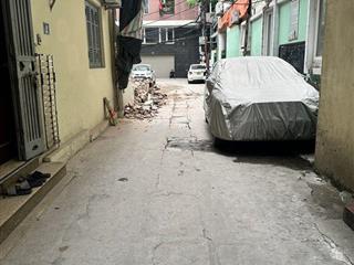 Bán nhà trung tâm ba đình  gần 2 bệnh viện lớn  gần chợ