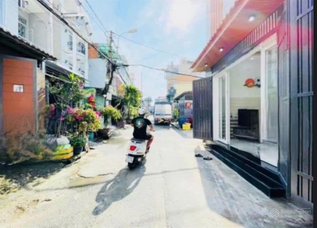 Bán nhà phan huy ích gò vấp 2 tầng btct  hẻm ô tô 7 chỗ, 3pn, sổ vuông a4  giá chỉ 3.8 tỷ