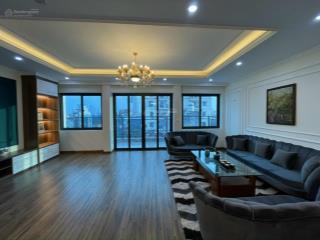 Bán nhà phân lô ô tô tránh, vỉa hè, phố mạc thái tổ, trung kính, 70m2 x 7 tầng, thang máy, cực đẹp.