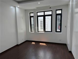 Bán nhà 65m2 x 4 tầng kbt còn mới, ngõ 170 hoàng ngân, cầu giấy. ngõ thông kinh doanh nhỏ, 14,8 tỷ