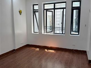 Nhà đẹp đón tết, phố hoàng ngân  nguyễn ngọc vũ, 65m2 x 4 tầng ngõ thông rộng, giá chỉ 14.3 tỷ