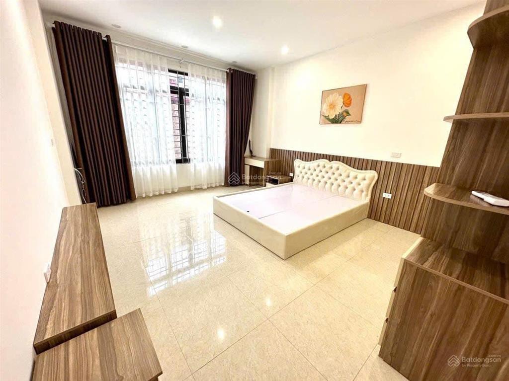 Hot! nguyễn văn tuyết, khu vực hiếm nhà bán, gần phố, ngõ nông, 35m ra ô tô tránh, dân trí cao