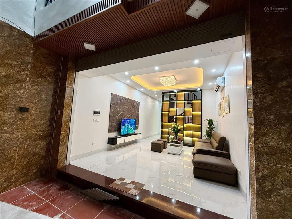 Hạ chào nửa tỷ! nguyễn ngọc nại, phân lô quân đội, ngõ thông tứ phía, 10m ô tô tránh, rộng, thoáng