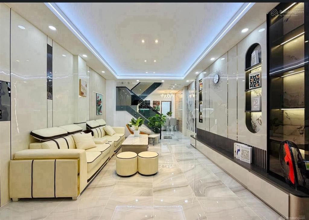 Chính chủ chuyển công tác cần bán gấp thái thịnh! lô góc, sát phố, 10m ô tô tránh, dt 45m2*5t