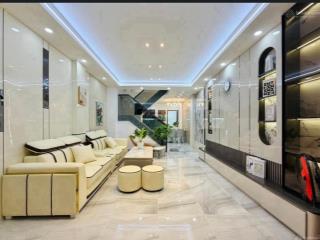 Chính chủ chuyển công tác cần bán gấp thái thịnh! lô góc, sát phố, 10m ô tô tránh, dt 45m2*5t