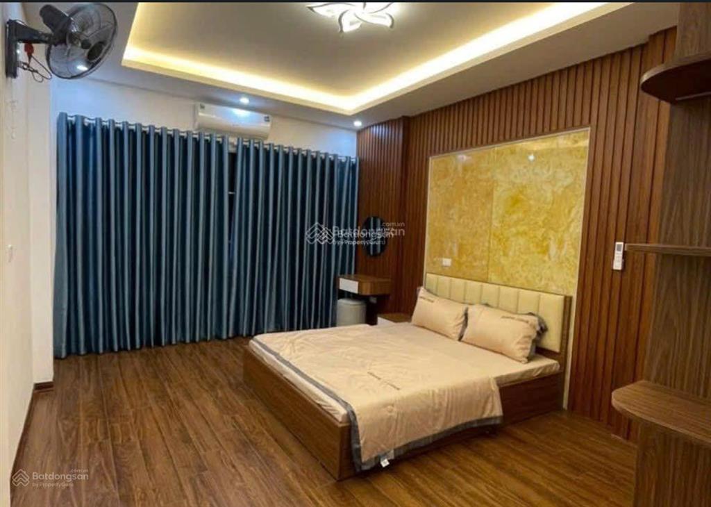 Chính chủ chuyển công tác cần bán gấp thái thịnh! lô góc, sát phố, 10m ô tô tránh, dt 45m2*5t