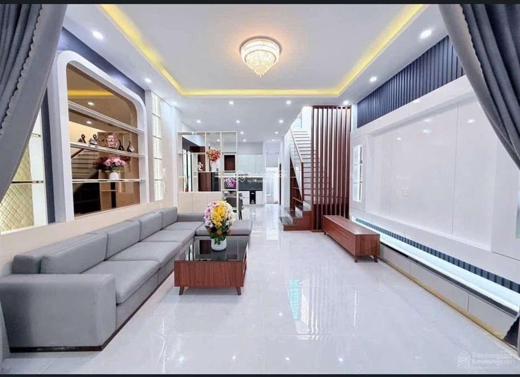 Siêu hiếm! chùa bộc, ngõ thông, gần phố, 25m ô tô tránh, nhà mới xây, full nội thất, dt 45m2*5t