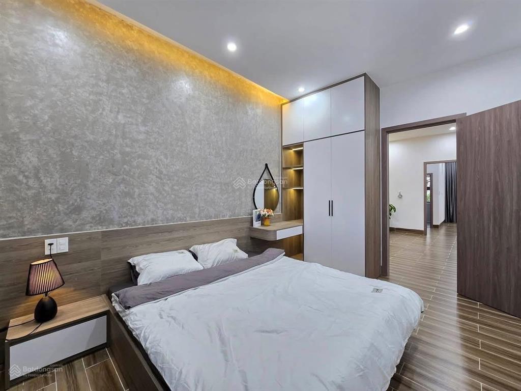 Bán nhanh! xã đàn, lô góc, ngõ thông, vài bước ra phố, ngõ cực rộng, thoáng, gần hồ ba mẫu, dt 43m2