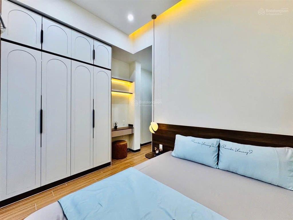 Thái hà, sát phố, ngõ nông, 15m ô tô đỗ, nhà đẹp ở ngay, lô góc, sáng thoáng, 50m2*5t