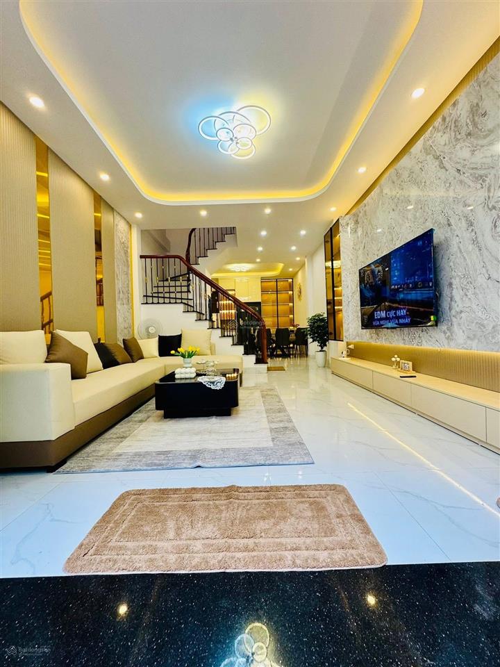 Bán gấp! tôn đức thắng, nhà mới tinh, lô góc, 35m ra phố, trước nhà rộng rãi, thoáng sáng, 45m2*5t