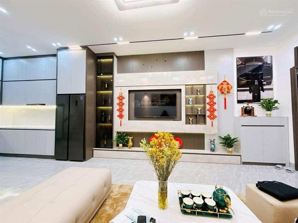 Bán gấp! xã đàn, ngõ nông, gần phố, muốn bán nhanh trước tết chuyển vào nam, ngõ rộng, dt 39m2*5t