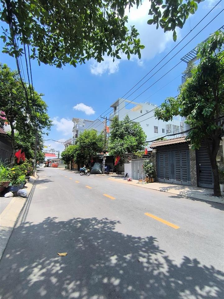 Bán nhà hẻm xe tải 12m thông dương quảng hàm, p.6  5m x 23m  giá bán 13.5 tỷ tl