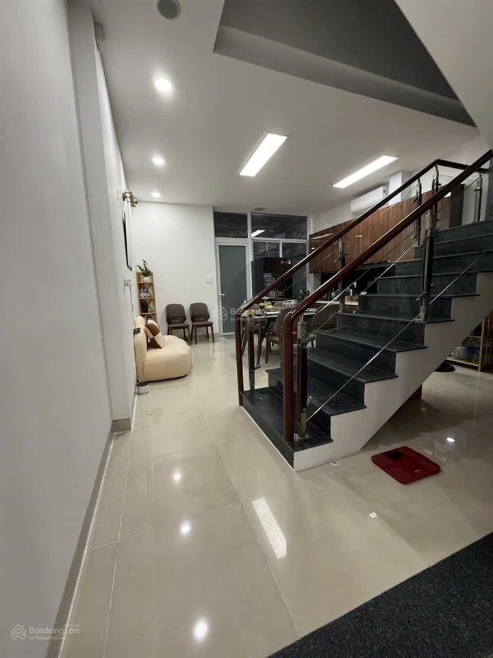 Mặt tiền phạm huy thông, p.6  5m x 17m, 4 tấm  giá bán 21 tỷ tl