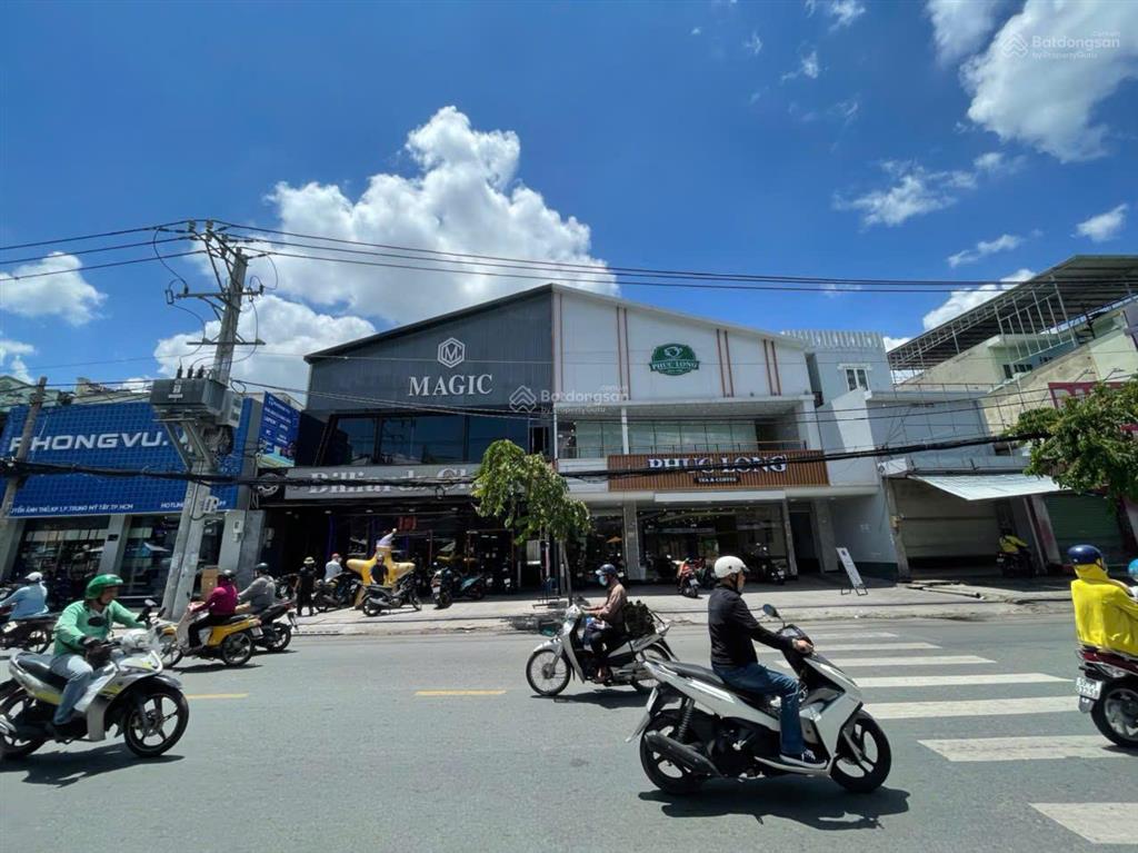 Mt 1157 nguyễn ảnh thủ, q12. dt 23x50m. cn 1152m2. hđt 300tr/th, được xây hầm, 15 tầng. giá 199 tỷ