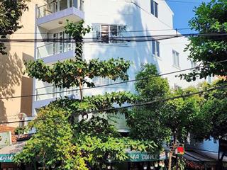 Nhà gấp mặt tiền 5 tầng lầu 5x19m hdt 35tr! 2 mt ngay thích quảng đức, phùng văn cung p4, phú nhuận