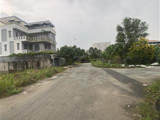 Gấp gấp, bán lô đất hiếm mặt tiền view trực diện sông dự án phú nhuận đối diện global city