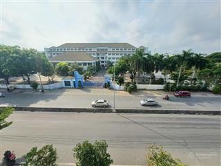 Hot hot !!! chín chủ gửi bán cán nhà mặt tiền đường liên phường (30m) rẻ hơn thị trường 4 tỷ !!!