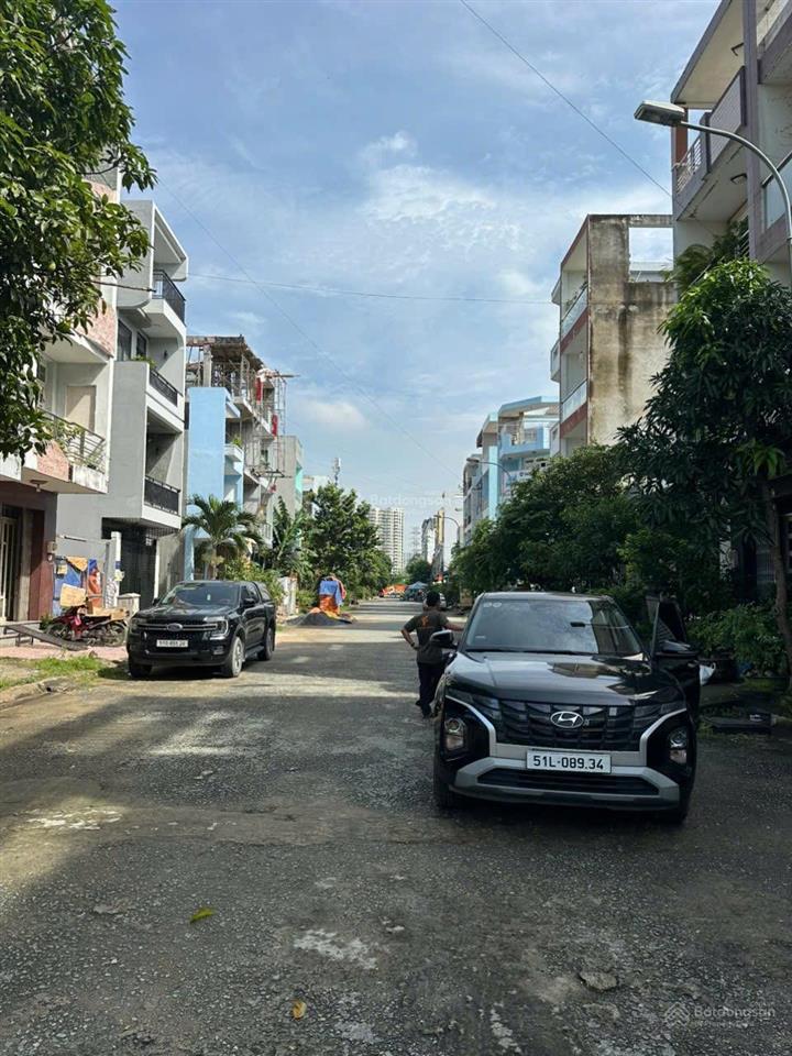 Hot hot !!! hàng hiếm kdc trường thịnh bình trưng đông, lâu lâu mới có 1 lô xuất hiện!!