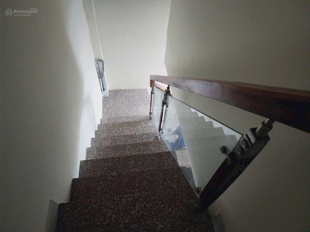 3,59 tỷ  nhà 3 phòng ngủ, đường 8, linh xuân.