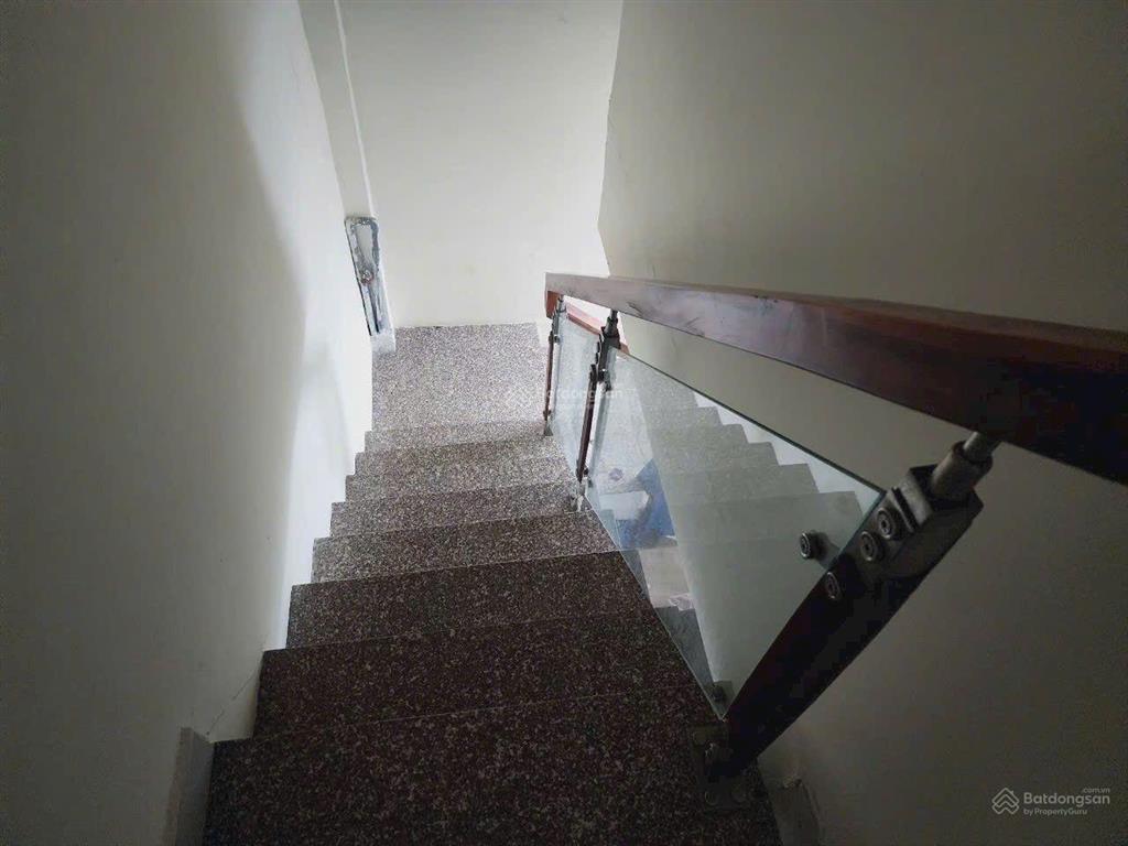 3,59 tỷ  nhà 3 phòng ngủ, đường 8, linh xuân.