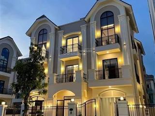 Bán biệt thự vinhomes grand park 250 m2 view sông, ht bank,  0769 868 *** đạt