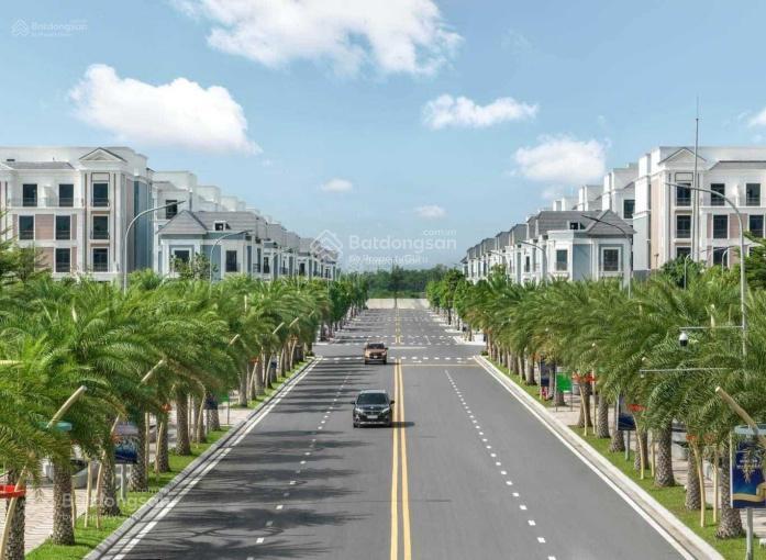 Nhà phố manhattan view sông, sau hồ bơi, gần bến du thuyền 144m² giá 25,5 tỷ