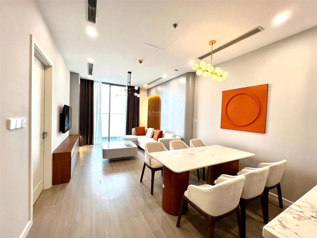 Chuyển nhượng chính chủ ch 2pn tại iris garden từ 4,7 tỷ, 62m2 sẵn sổ đỏ giao dịch, có thương lượng