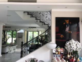 Bán biệt thự c7 ciputra view hồ công viên sân golf  380m2  12m mặt tiền  sát lotte  vị trí vàng
