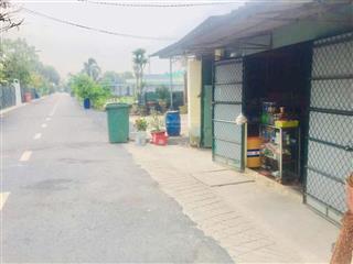 Gia đình cần bán nhà trọ gồm 1 kiot và 5 phòng trọ hiện đang cho thuê full xã tân an hội mới