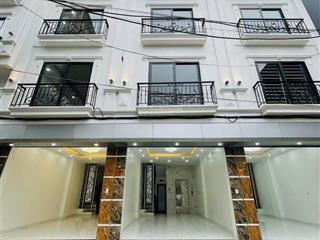 Nhà đẹp mới koong 6 tầng thang máy thiết kế hiện đại ô tô ngủ trong nhà. tại ngọc hồi giá 8.49tỷ