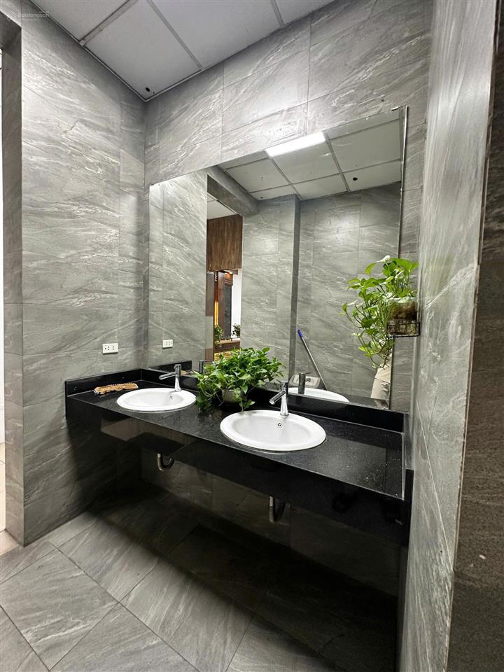 Ban quản lý cho thuê văn phòng tại đường láng, diện tích 200  500m2, giá từ 156.696đ/m2/th