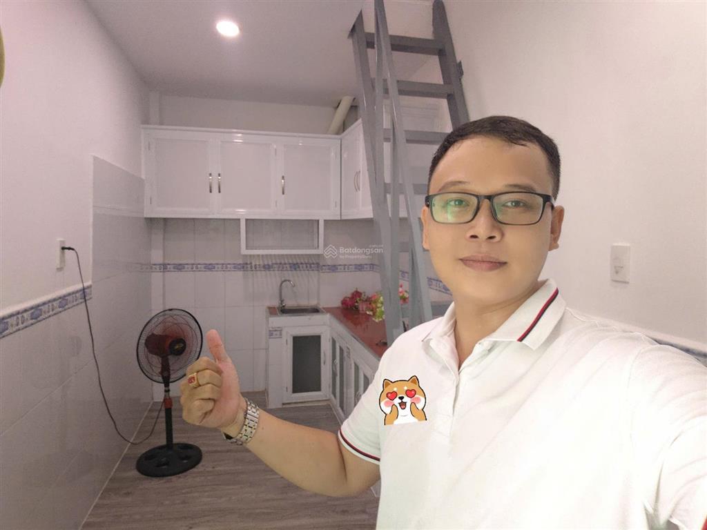 Chỉ hơn 1 tỷ có nhà mới, sổ hồng riêng, 3 tầng, 3 phòng ngủ đường hậu giang, p11, quận 6
