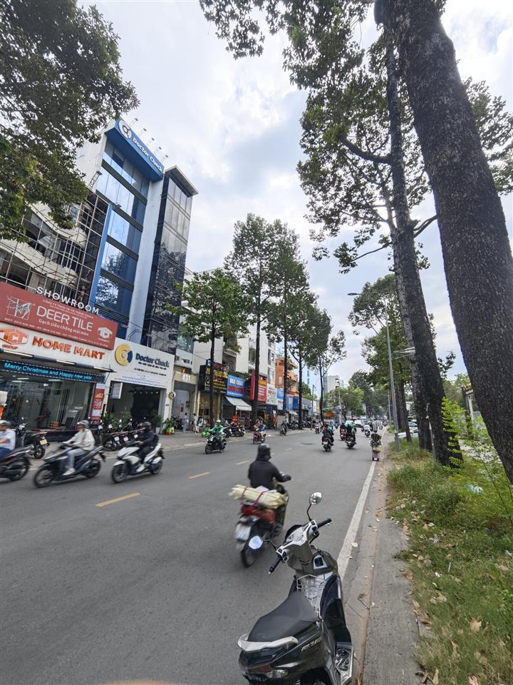 Hiếm ! 2 mặt tiền tô hiến thành, thành thái, 160m2, đối diện kingdom, đh bách khoa.