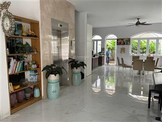 Biệt thự dự án cityland quận 7. 10*22, hầm và 4 tầng, 47 tỷ.