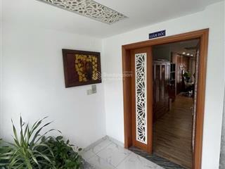Nhà phố hầm và 4 tầng, mặt tiền đường tân thuận nam quận 7. 5*8, hơn 16 tỷ.