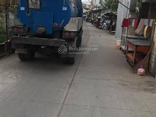 Nhà cấp 4 hẻm xe hơi gần ngã tư nguyễn thị thập quận 7. 6,4*20 hơn 8 tỷ.