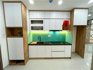 Bán nhanh căn hộ studio giá 1 tỷ 7, để lại full nội thất đầy đủ, cao cấp, đẹp, nhà mới,xịn