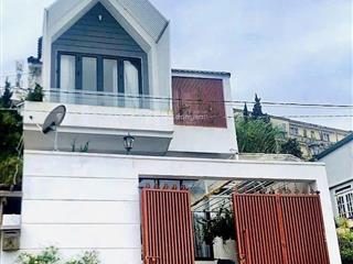 Cần bán biệt thự srxd 2 mặt tiền ô tô tránh nhau đường nguyễn hữu cảnh, p8, tp đà lạt