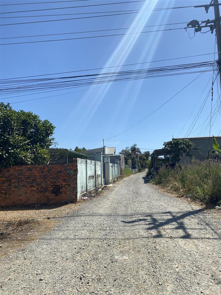 Bán đất tại hàm minh, hàm thuận nam, bình thuận, giá tốt 450 triệu, 2437 m2