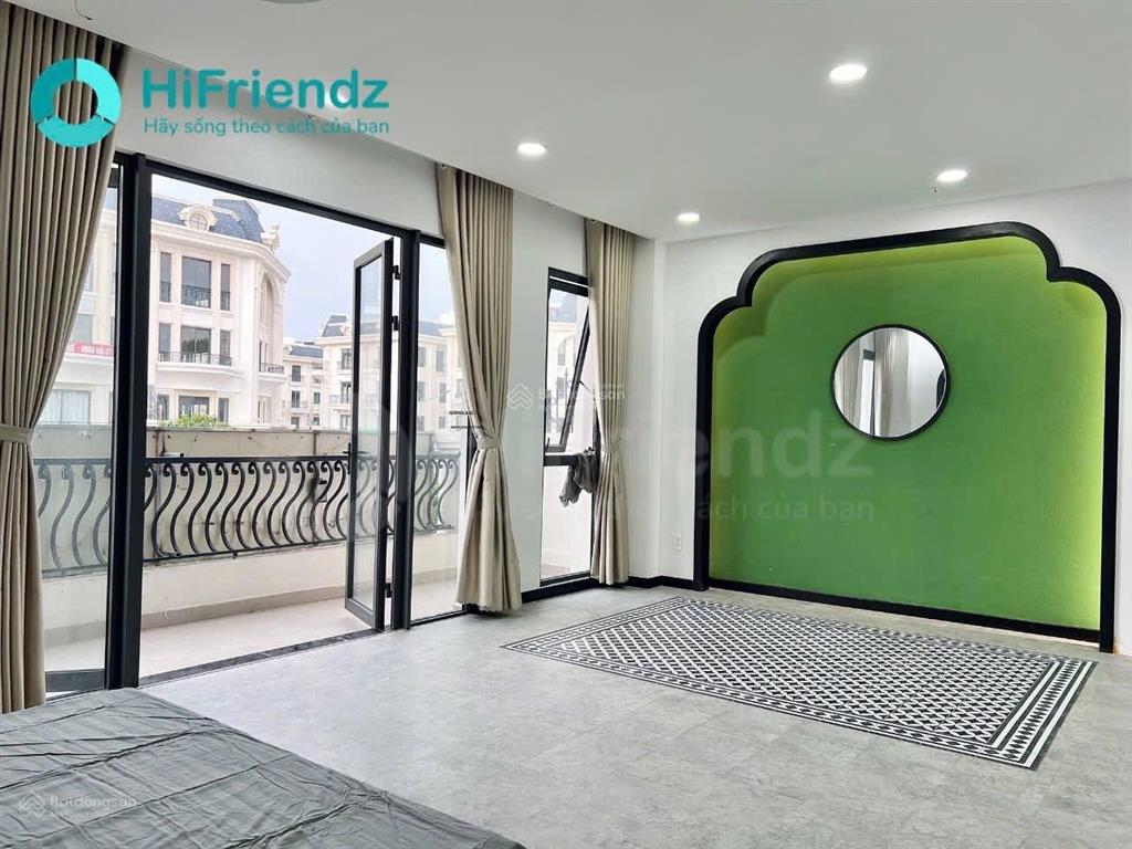 Cho thuê phòng ban công rộng full nội thất máy giặt riêng