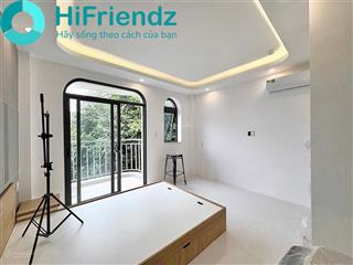 Phòng ban công rộng thoáng mát