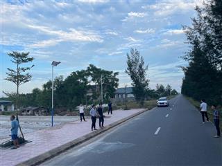 Giá 750tr 105m2 đất phân lô ven biển triệu lăng quảng trị, full thổ cư cách biển vài phút đi bộ.