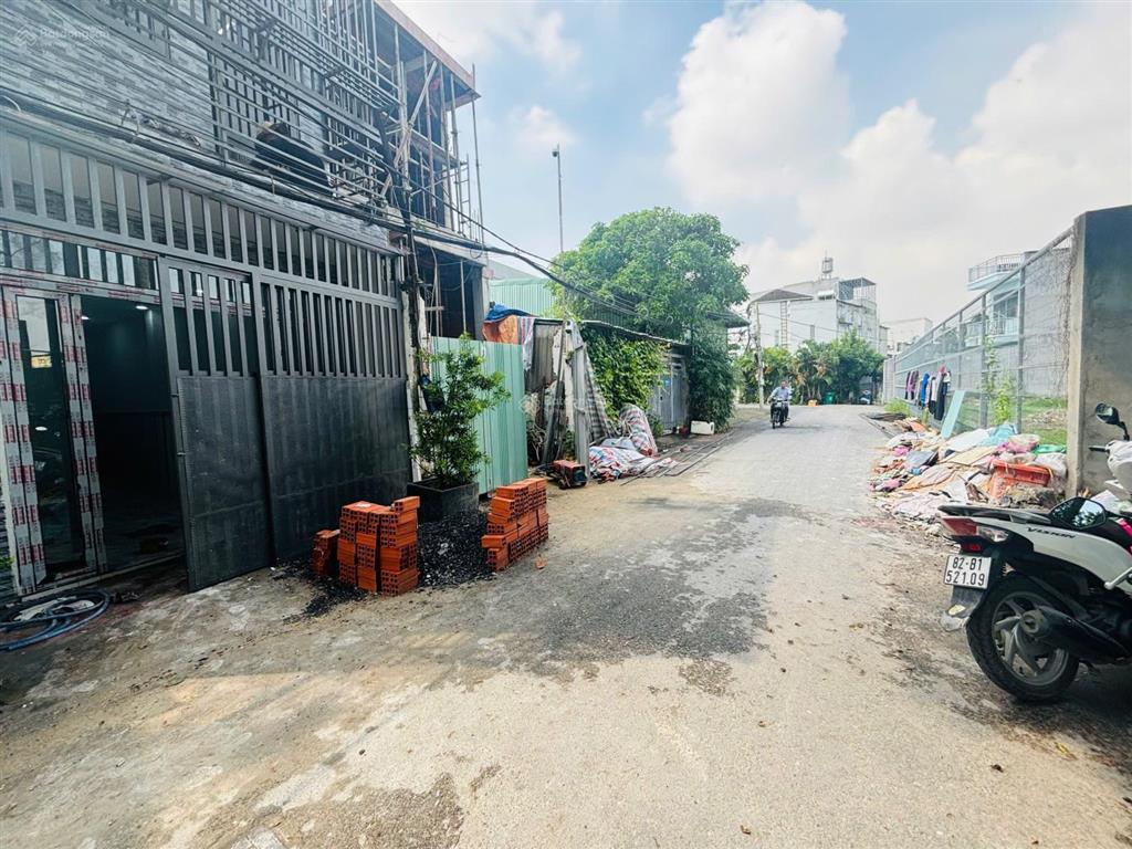 Hiếm! bán nhà cấp 4 nát hẻm oto, gần chung cư an phú đông giá chỉ 3.5 tỷ