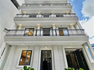 Cho thuê phòng có gác dạng duplex siêu xink  cửa sổ, ban công, nội thất bóc seal  ggmall, dh luật