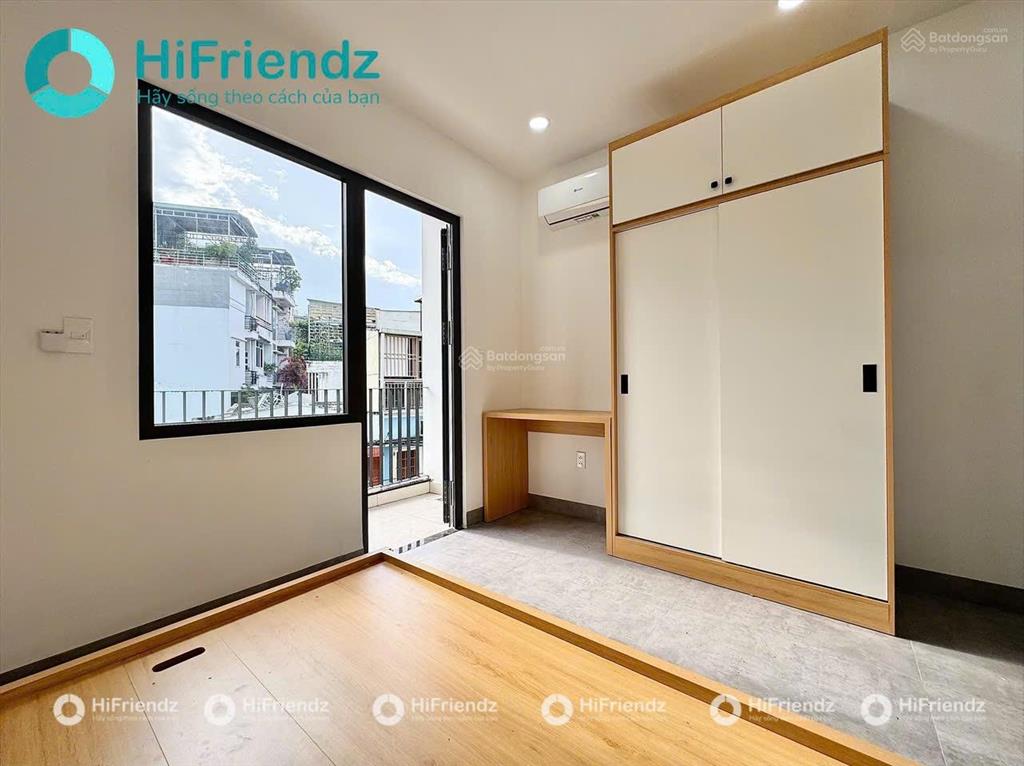 Studio ban công, tách bếp  mới 100% ngay khu ẩm thực nguyễn gia trí  siêu ngon lun é