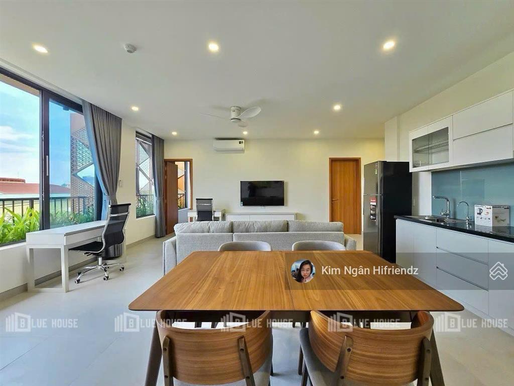 Căn hộ dịch vụ 1 phòng ngủ + 1 phòng khách siêu rộng  view thoáng  nội thất cao cấp