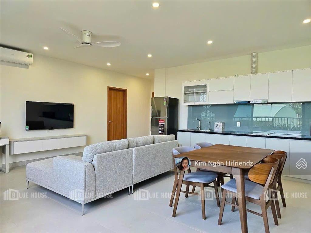 Căn hộ dịch vụ 1 phòng ngủ + 1 phòng khách siêu rộng  view thoáng  nội thất cao cấp