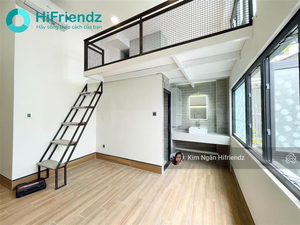 Duplex tone trắng siêu đẹp  diện tích rộng  view landmark 81  vị trí ngay thảo cầm viên sát q1