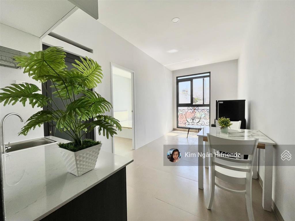 1 phòng ngủ + 1 phòng khách  tách bếp ngay cầu thanh đa  có thang máy  được nuôi pet