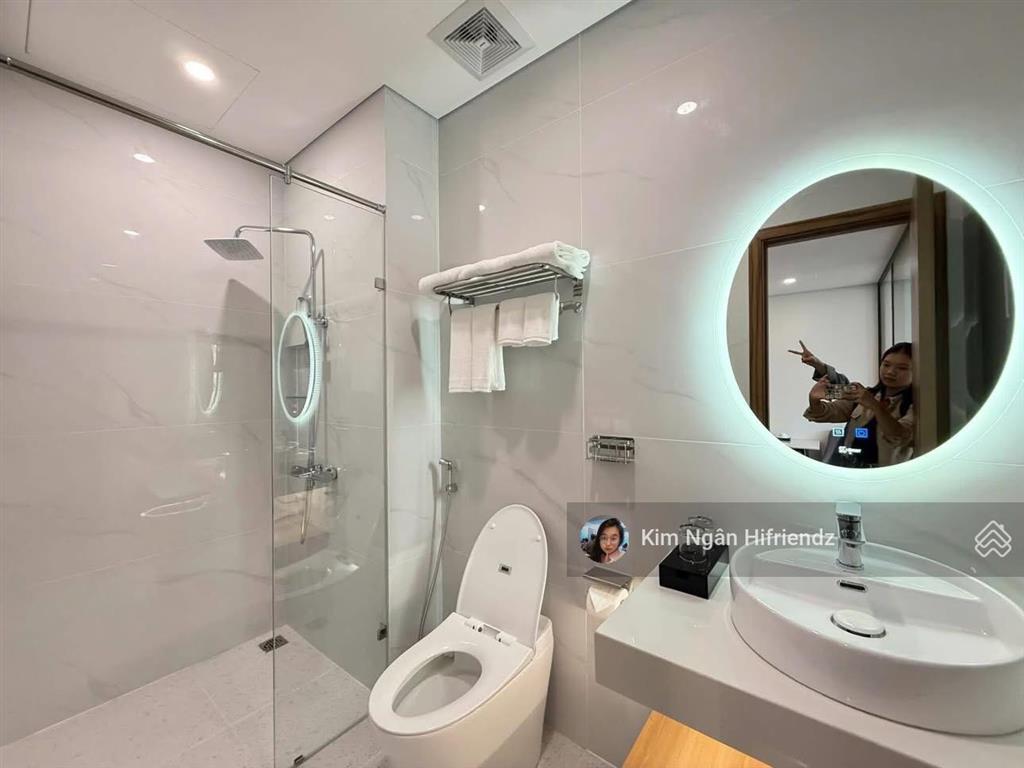 1 phòng ngủ + 1 phòng khách  tách bếp ngay cầu thanh đa  có thang máy  được nuôi pet